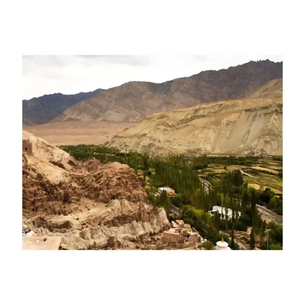 Mountain landscape in Ladakh, India, photographed by Will Meyrick