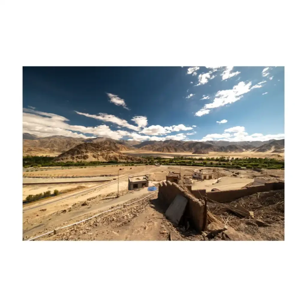 Mountain landscape in Ladakh, India, photographed by Will Meyrick